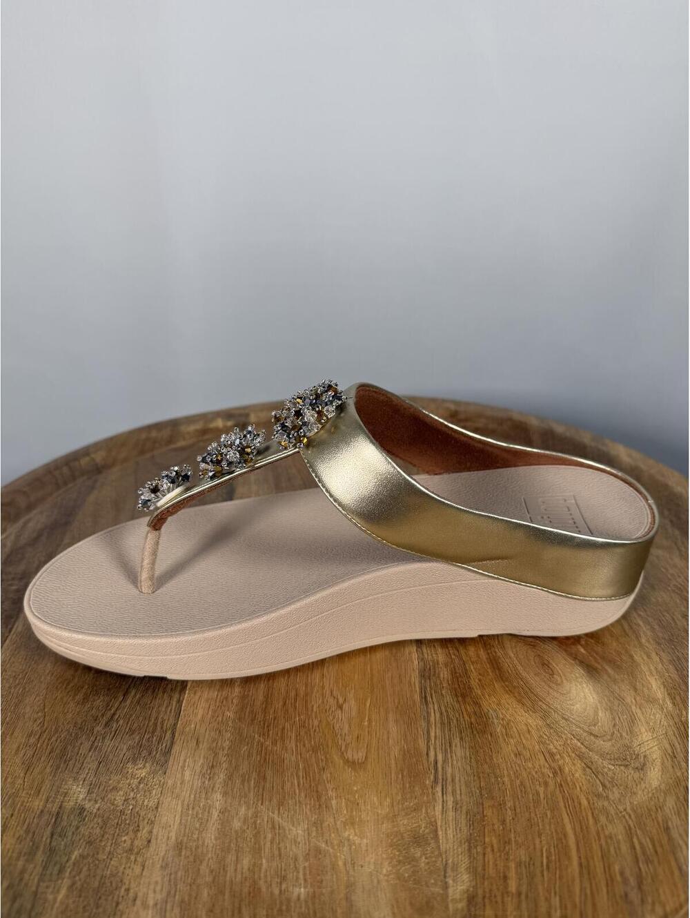 FitFlop Galaxy Toe Wedge Flip Flop Women’s US 9 Platino Sandals NWB - Picture 11 of 12